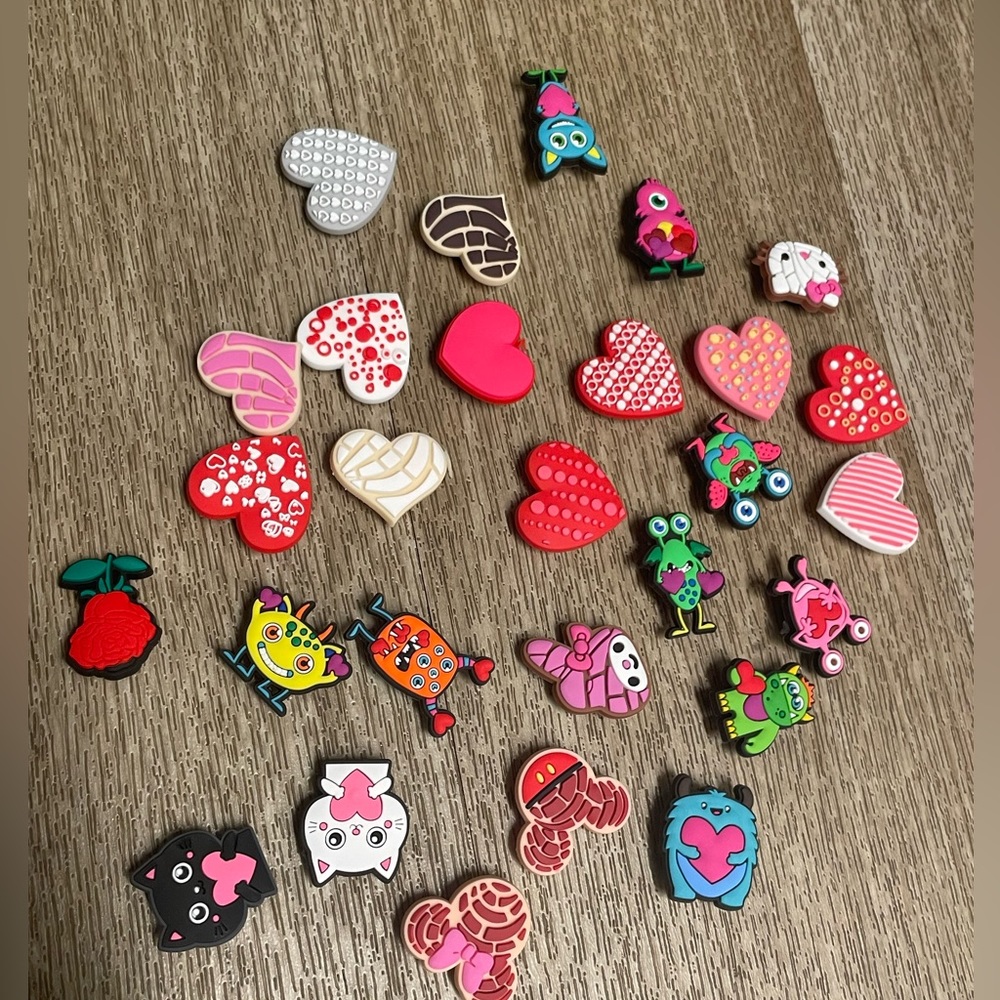 28 pieces Widget for crocs